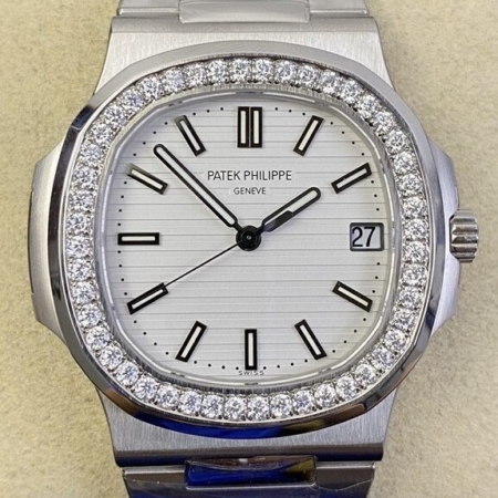 PPF Factory Fake Patek Philippe Watch Nautilus 5711 White Dial Diamond Bezel Watches