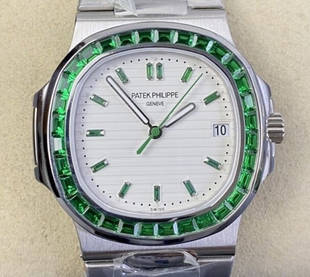 PPF Custom Replica Patek Philippe Nautilus 5711 Emerald Diamond White Dial Watch