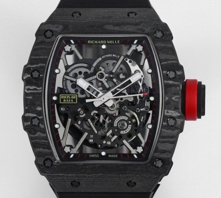 Explore the Richard Mille RM35-02 carbon fiber case watch reproduced by the BBR factory, showing the unique design and exquisite craftsmanship of the billionaire's RICHARD MILLE RM 35-02 RAFAEL NADAL fully automatic mechanical watch.