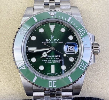 EW Factory Rolex Submariner Replica 116610LN Green Dial Size 40mm