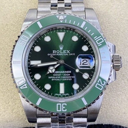 EW Factory Rolex Submariner Replica 116610LN Green Dial Size 40mm