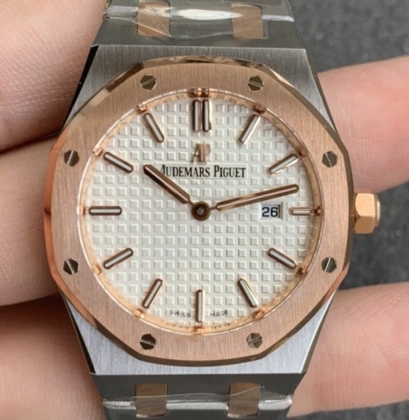 Audemars Piguet Replica Vs Real Royal Oak 67651ST-JF Factory