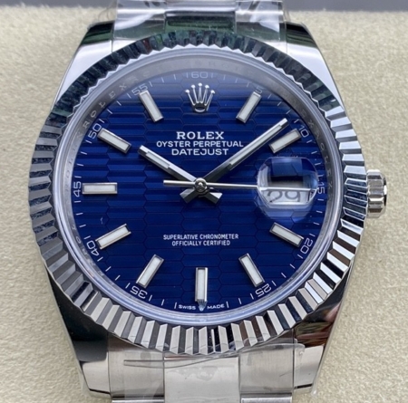 Replica Rolex VS Real ARF Datejust M126334-0031 bright blue