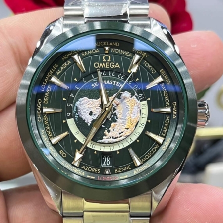 Fake Omega Seamaster VS Factory Dark Green Dial