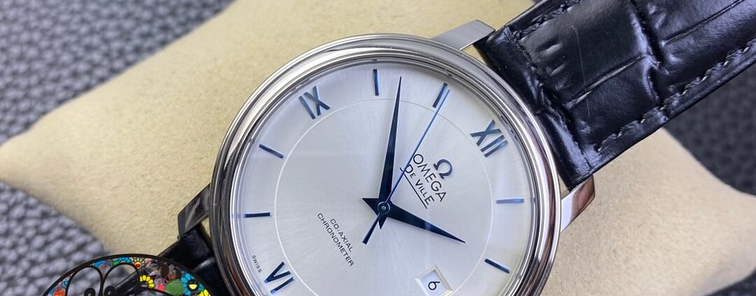 HR Omega De Ville replica timepiece